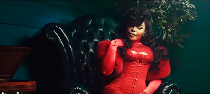 New Video: Lil Kim feat. Fabolous “Spicy”