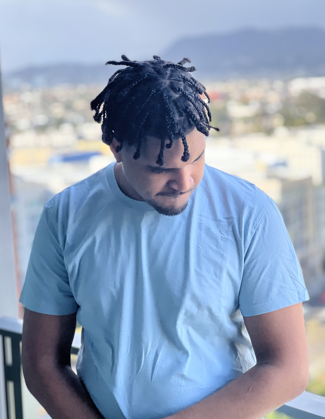 Gusto Lemiert Sets The Tone With New Song “Trap Back”