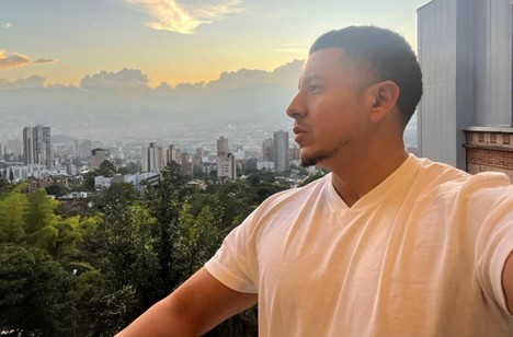Arturo G Anvini Elevates His Sound with the Release of His New Album “Life is Amazing”