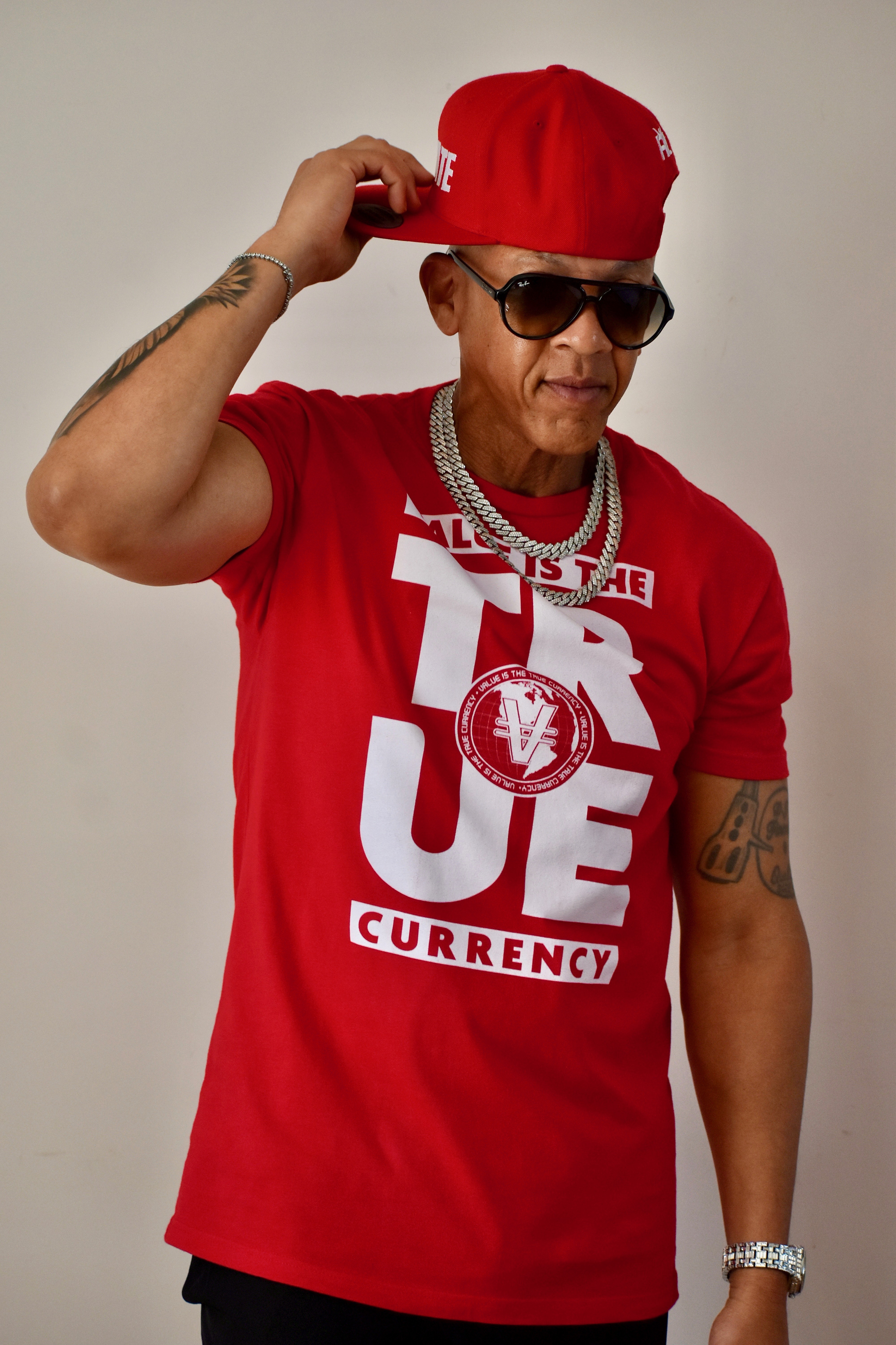 DJ Finesse: “The Crowd Favorite” – A Legendary DJ’s Journey