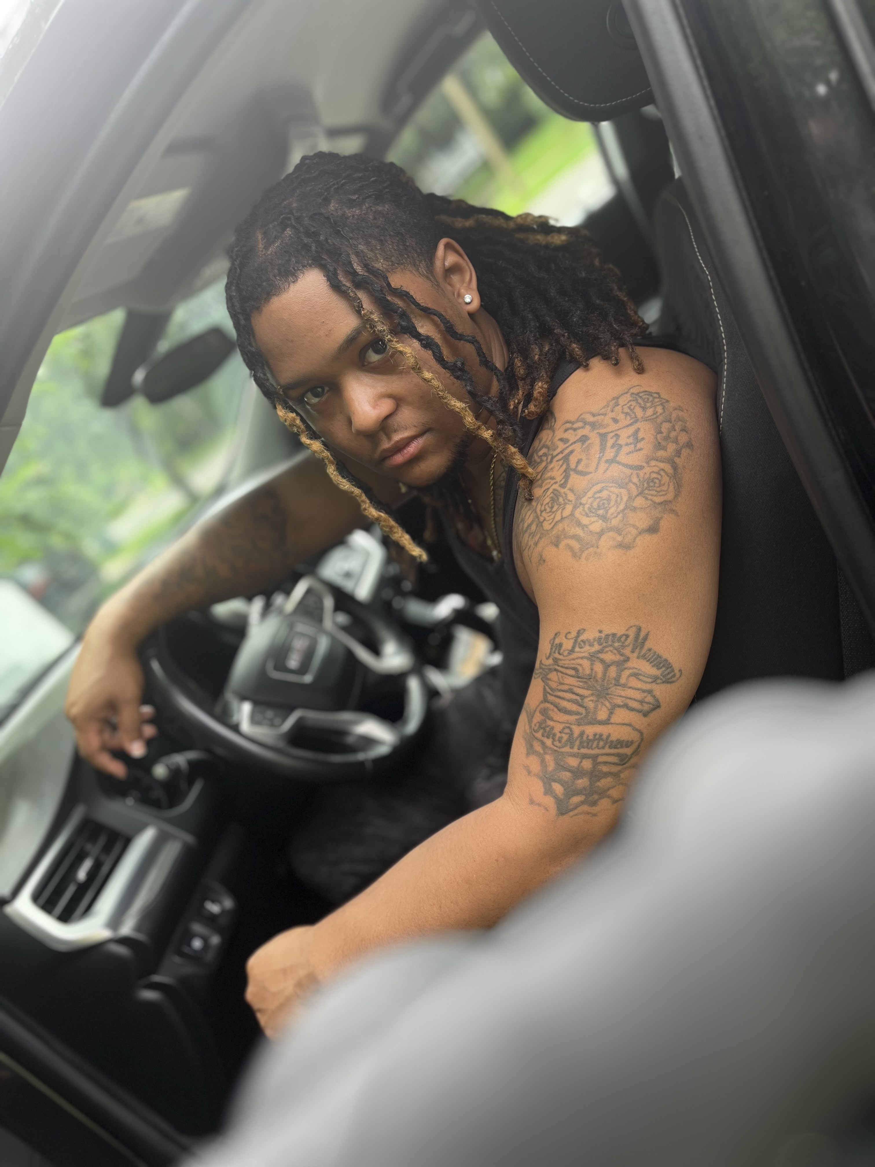 Bobby Luv Recruits Akron Ohio Jaysuavemusic to CPT Music Group After Writing for various artists Including Chris brown, Omarion, Jeremiah and more!