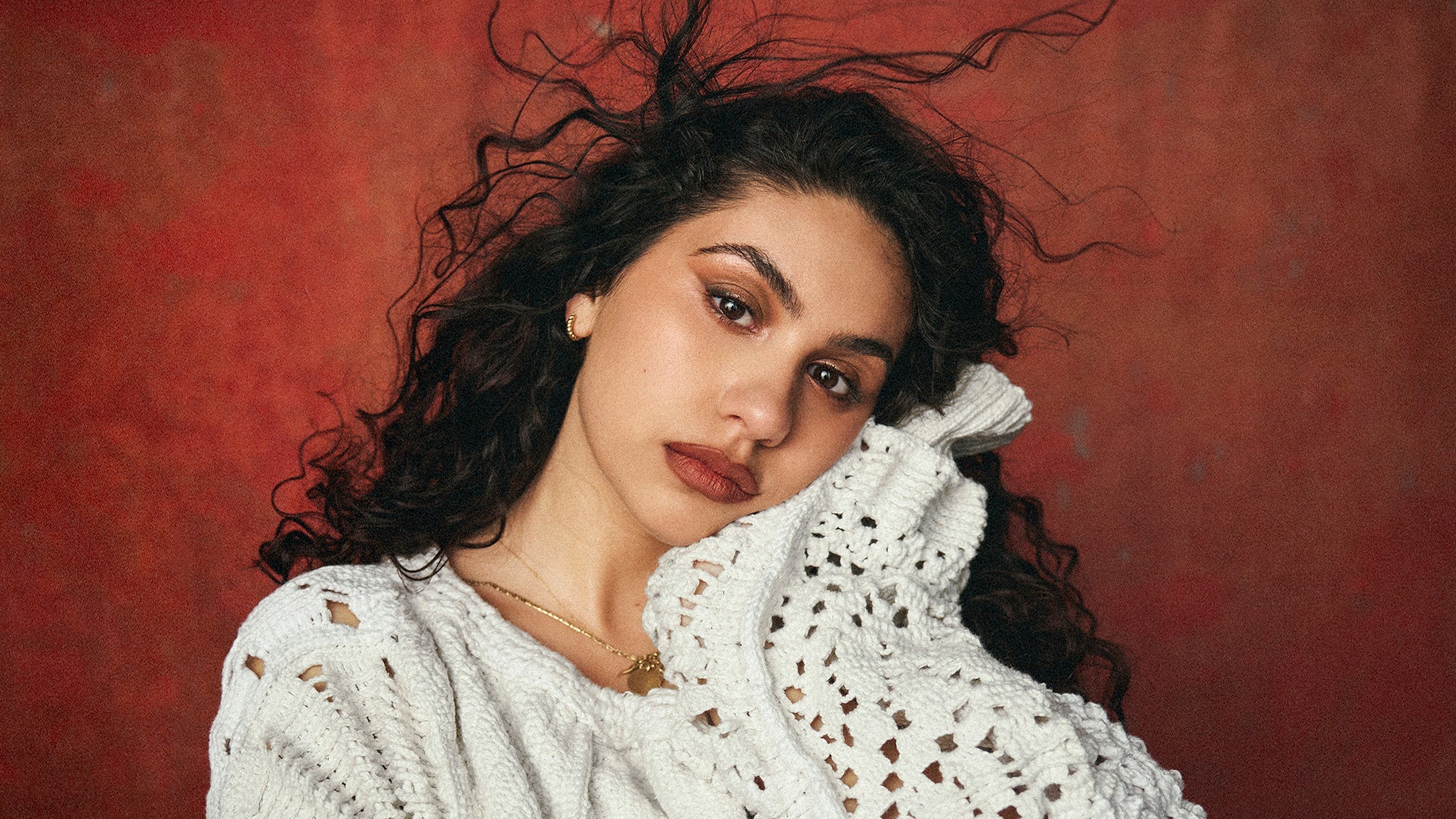 Alessia Cara Expands Her Emotional Universe with ‘Love & Hyperbole (Deluxe Edition)’